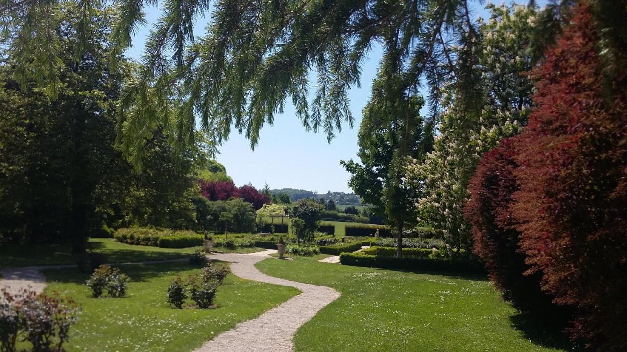 Hostellerie Briqueterie & Spa Champagne Vinay  Bagian luar foto The gardens of the Château de Launay