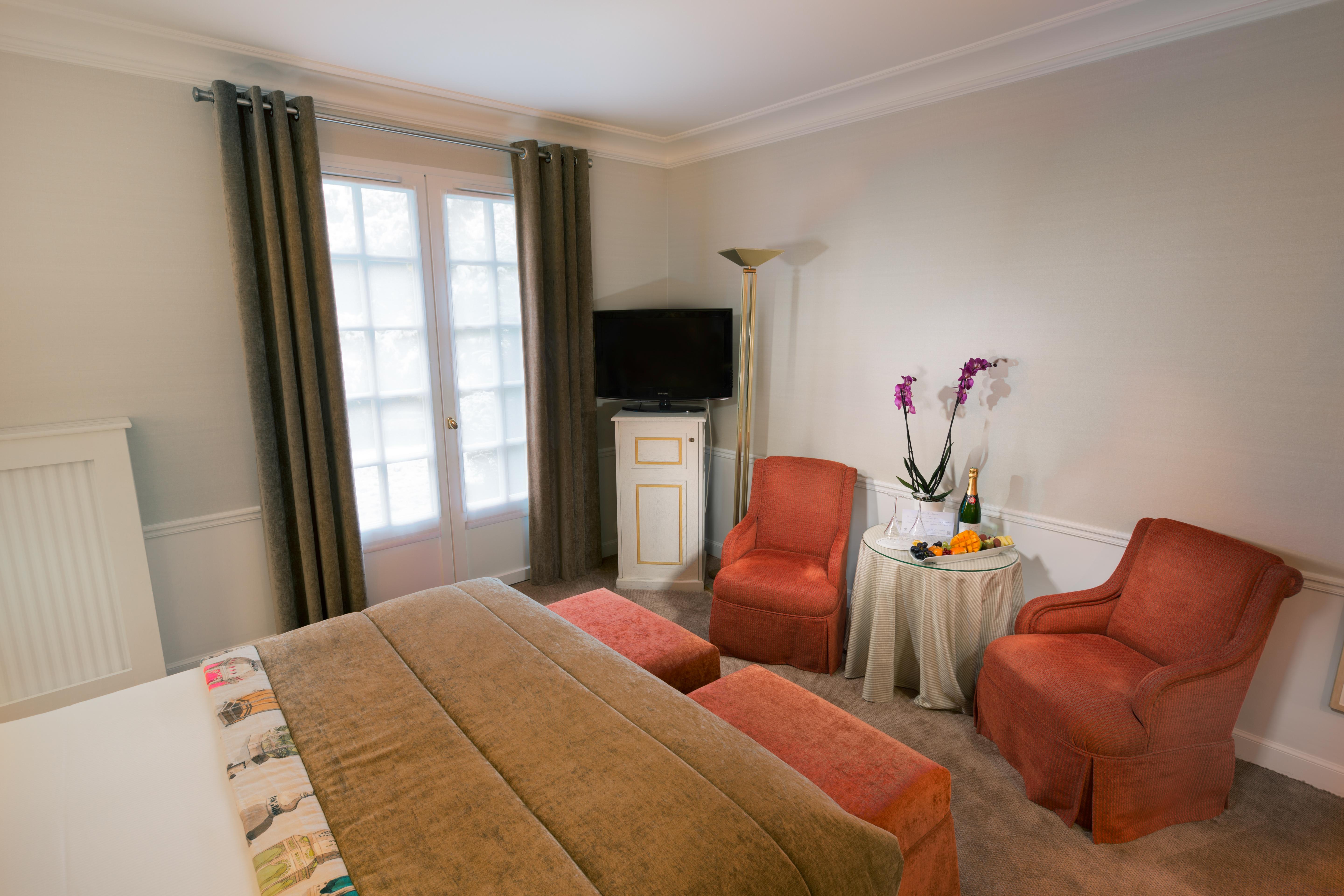 Hostellerie Briqueterie & Spa Champagne Vinay  Bagian luar foto A room at the hotel