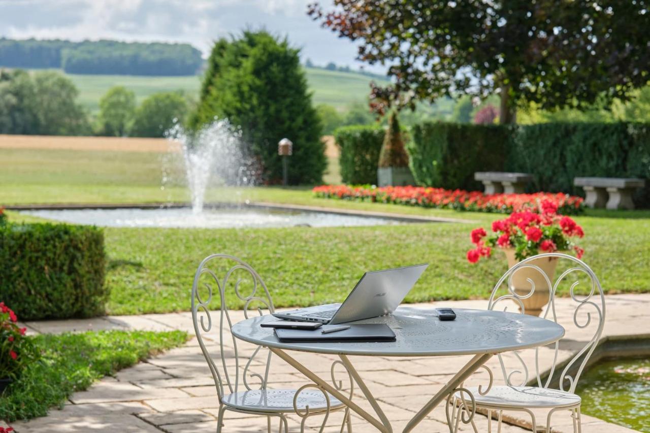 Hostellerie Briqueterie & Spa Champagne Vinay  Bagian luar foto The garden of the Château de Chaumont